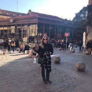 Meet your Posher, Pegah